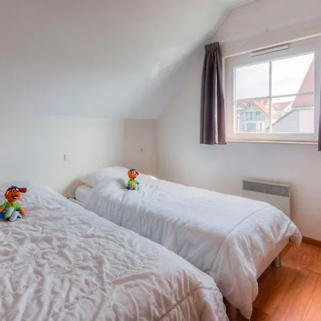 For 8 People With Frontal Seaview Daire